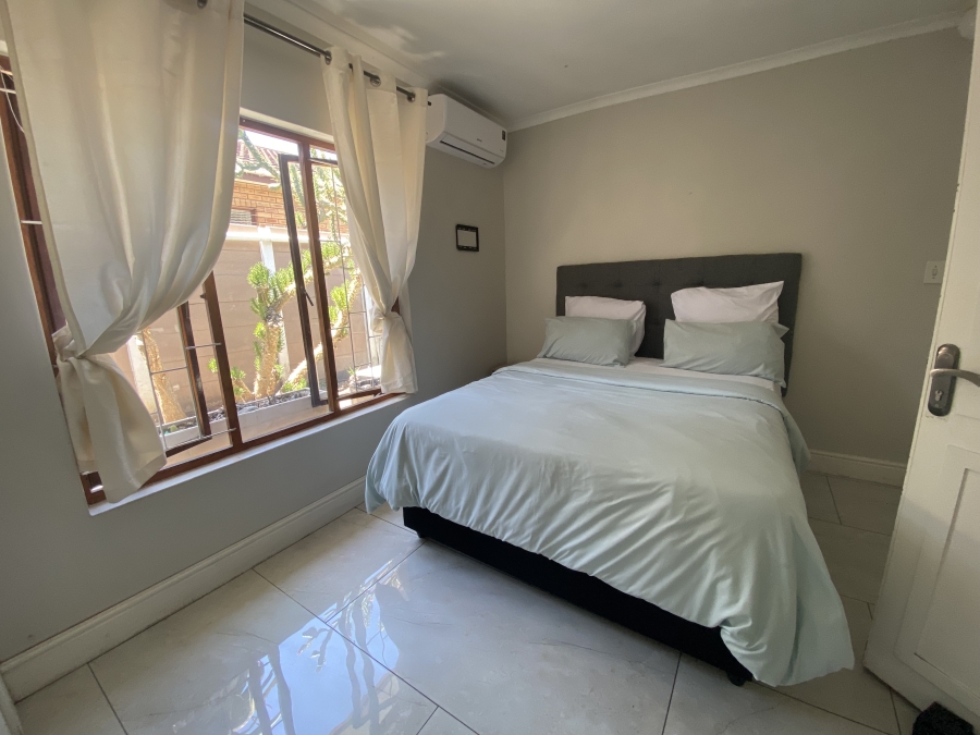 6 Bedroom Property for Sale in De Tijger Western Cape